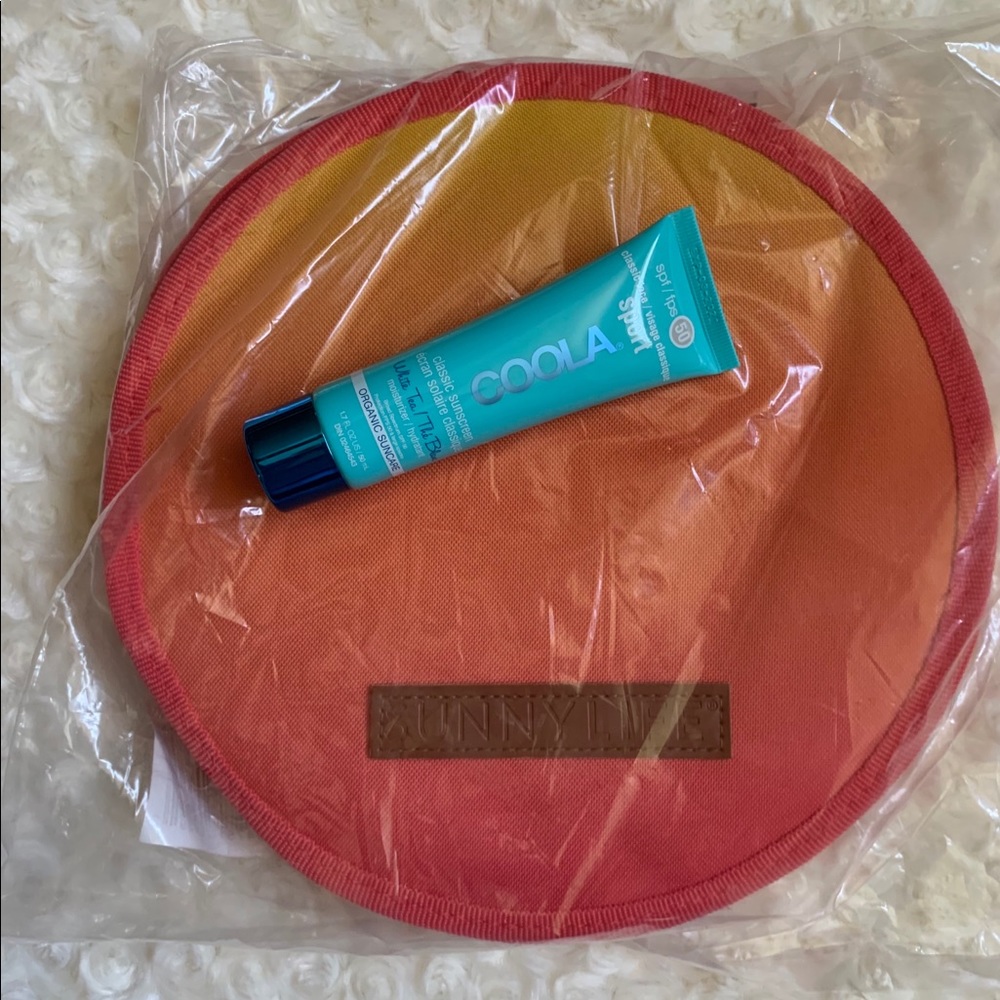 Sunnylife Picnic Set and Coola Sunscreen